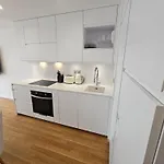 Center Rooftop 7pers Parking Paris Free Wifi Διαμέρισμα Μοντεβρέν