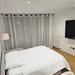 Center Rooftop 7pers Parking Paris Free Wifi Μοντεβρέν