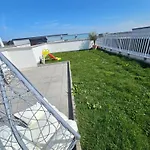 Center Rooftop 7pers Parking Paris Free Wifi Apartment Montevrain