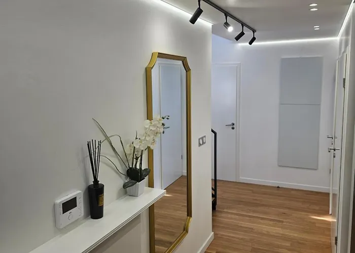 Center Rooftop 7pers Parking Paris Free Wifi Montevrain